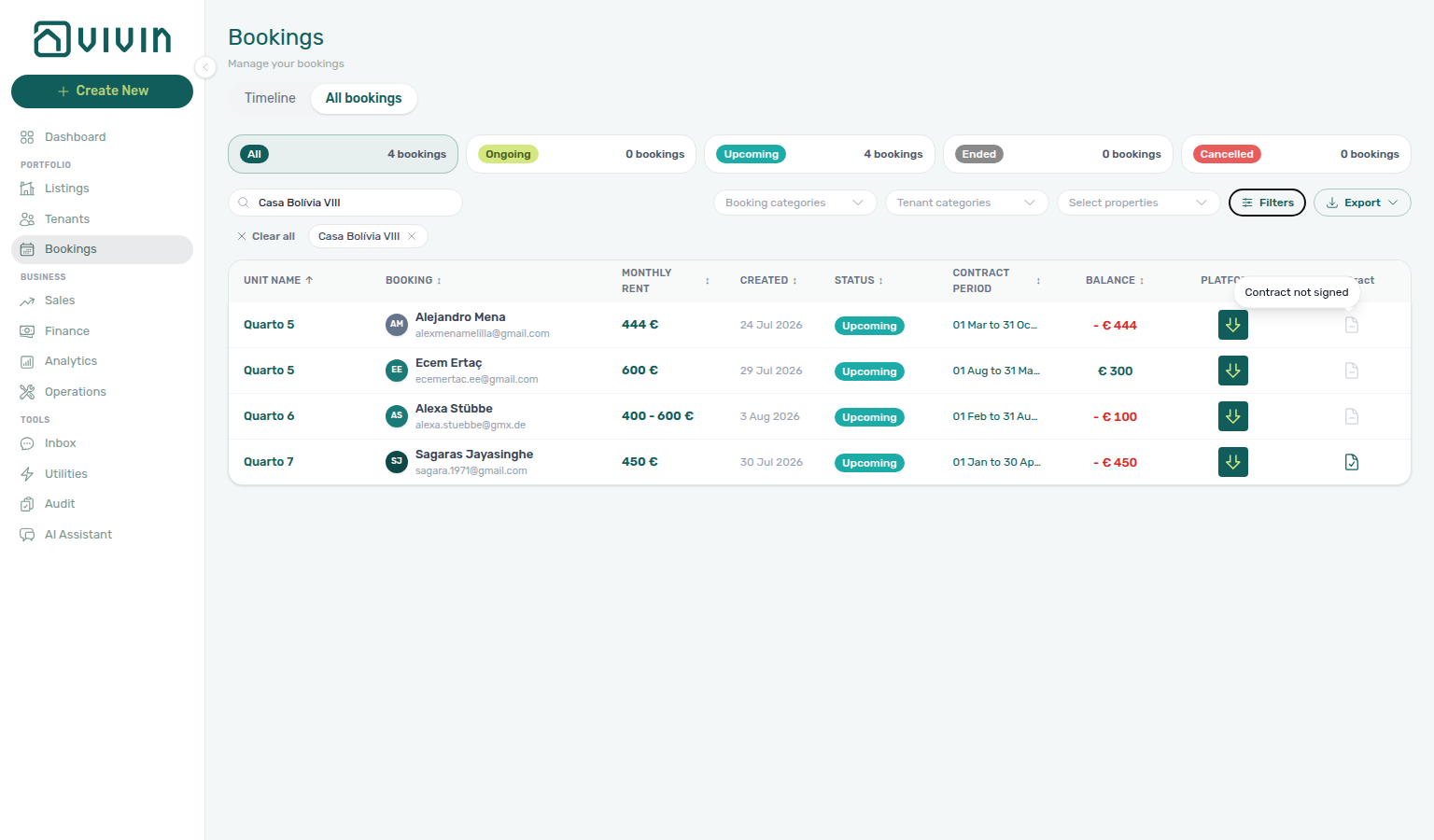 Bookings list — Contract column hover Contract not signed for an unsigned stay